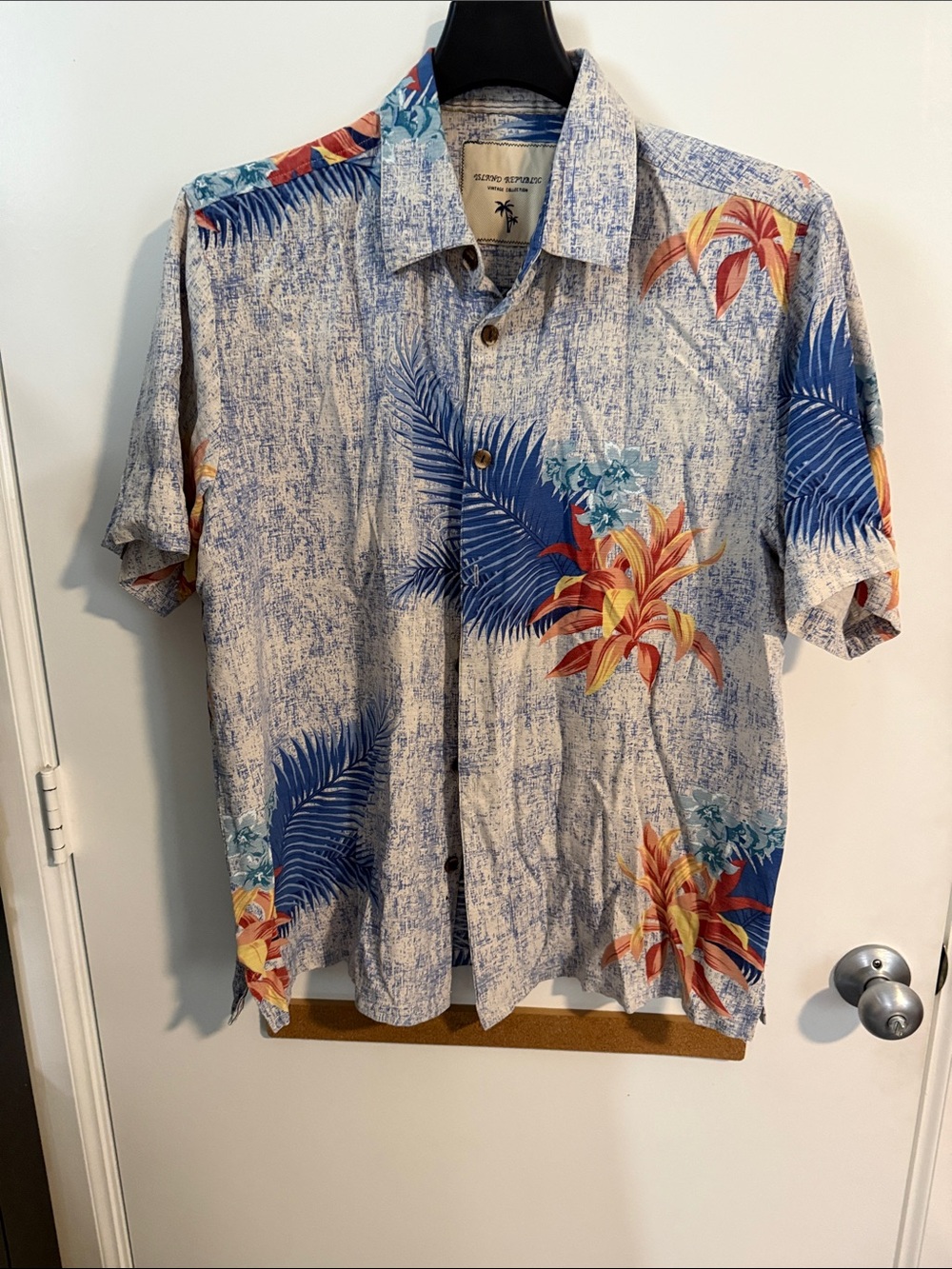 Island republic Blue and Orange Tropical Print Short-Sleeve Button-Down